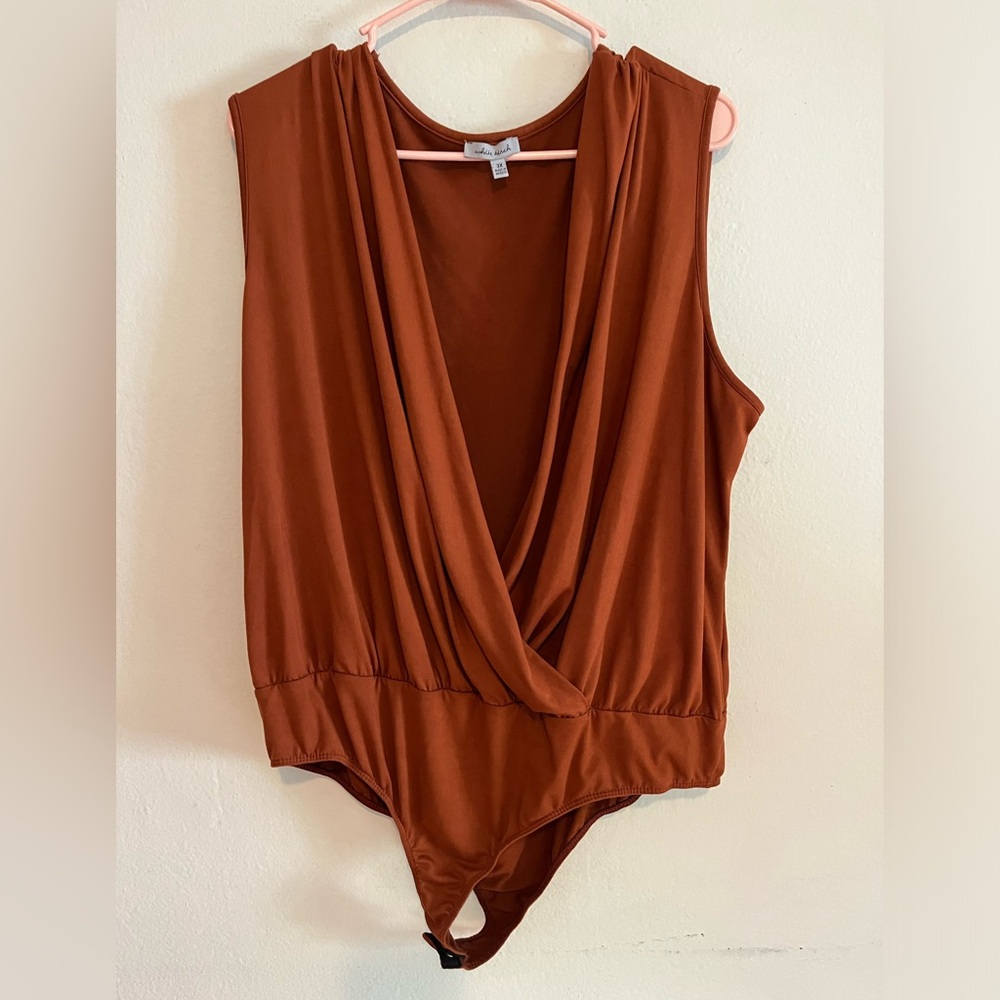 3/$20 White Birch Rust Faux Wrap Bodysuit 3X